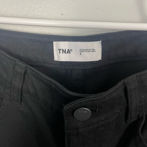 Aritzia TNA black denim jeans size 2 - Picture 2 of 7